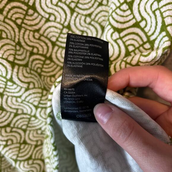 Anthropologie Maeve Structure Mock Neck Mod Top Green Geometric Print Size Small - Picture 4 of 6